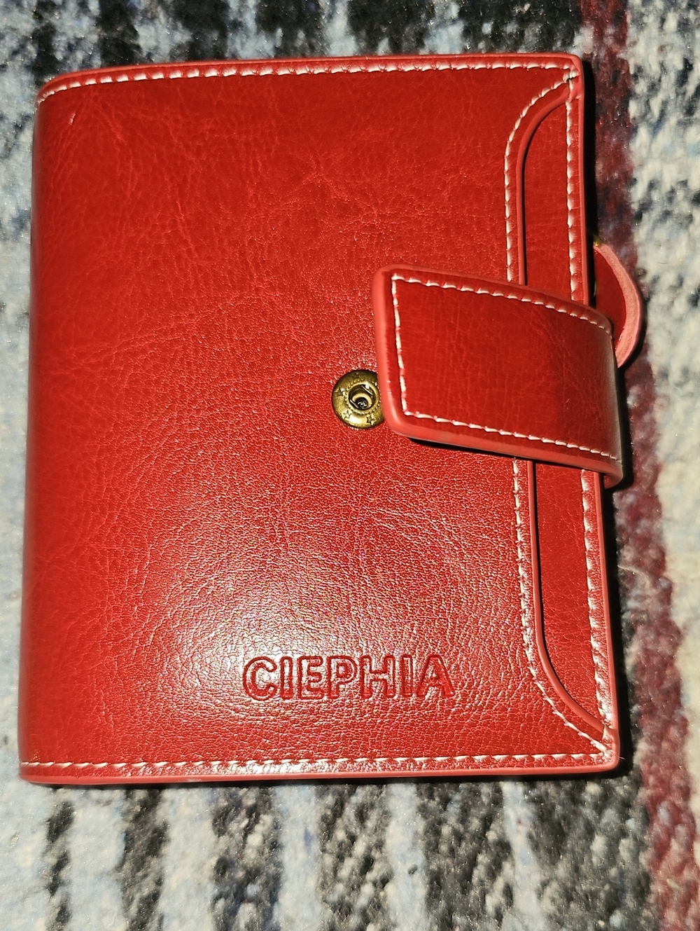 CIEPHIA Red Wallet with Snap Closure